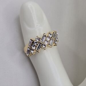Swarovski Crystal Elements Gold Statement Band Ring Size 8.5 Prom Bridal Formal